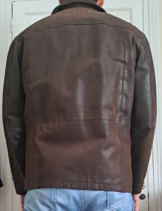 Chaqueta de piel aviador marrón