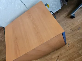 Cajonera haya y azul