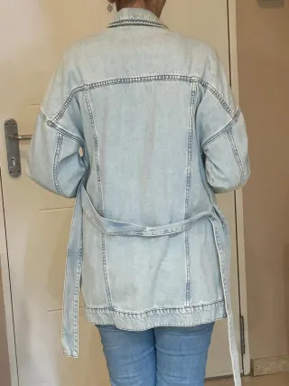 Cazadora vaquera Stradivarius