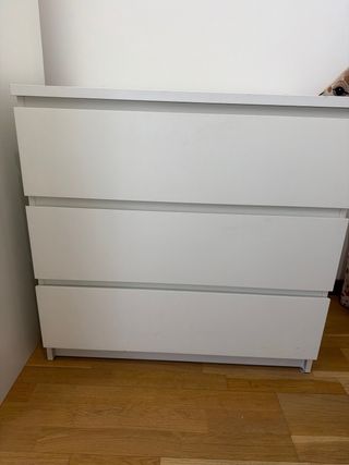 Cómoda blanca Ikea
