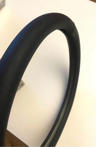 Funda para volante de coche