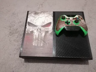 Xbox One Custom Punisher Bundle