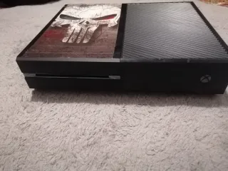 Xbox One Custom Punisher Bundle
