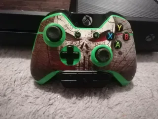 Xbox One Custom Punisher Bundle