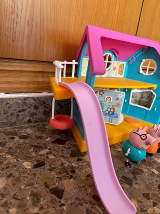 Lote Peppa Pig: Casa, escuela, caravana, coche, ..
