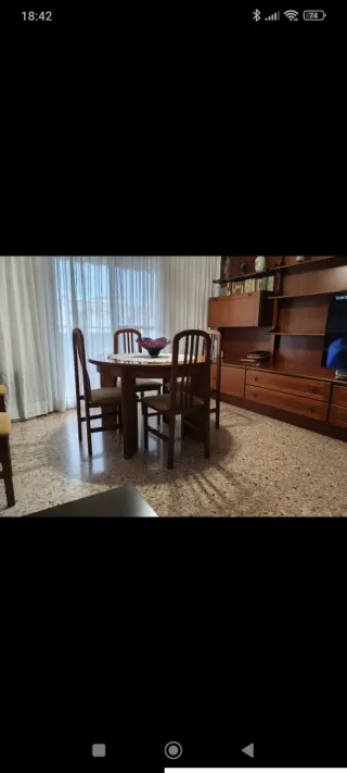 Mueble comedor, mesa y 6 sillas