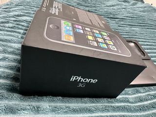 Caja iPhone 3G 8GB Negra Vacía