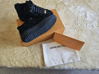 Zapatillas Louis Vuitton N38 Forradas Negro