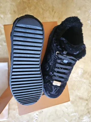 Zapatillas Louis Vuitton N38 Forradas Negro