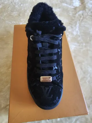Zapatillas Louis Vuitton N38 Forradas Negro