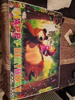 Fondo de Feliz Cumpleaños Masha y el Oso