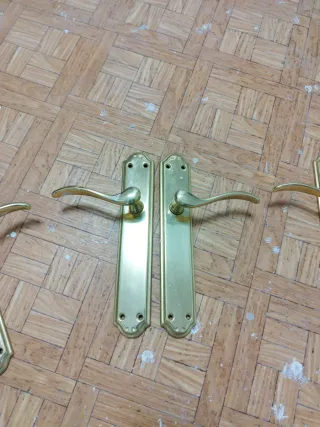 3 juegos manecillas puerta latón