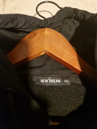 Sudadera New Dream Negra