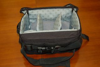 Bolsa cámara y objetivos Trekking Samsonite