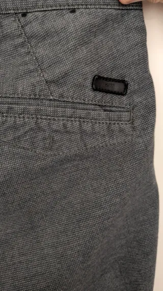 Pantalones Hugo Boss Grises (42)