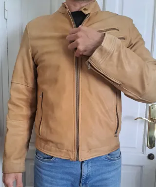 Chaqueta de piel estilo motorista