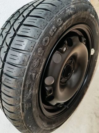 Rueda de repuesto llanta 15". Seat Ibiza