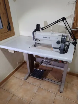 Máquina de coser Singer industrial