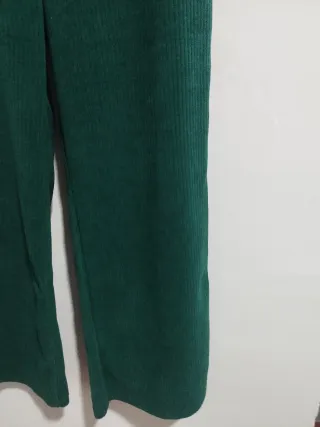 Pantalón pana verde