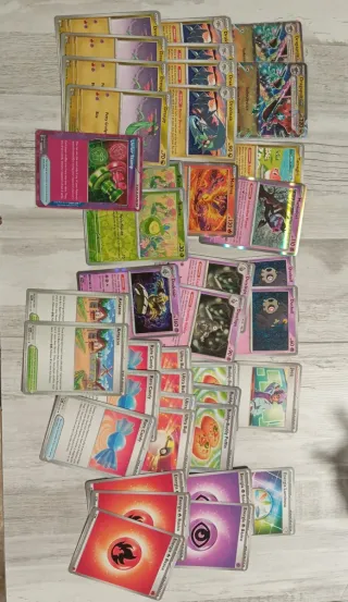 Core Dragapult ex (40 cartas)