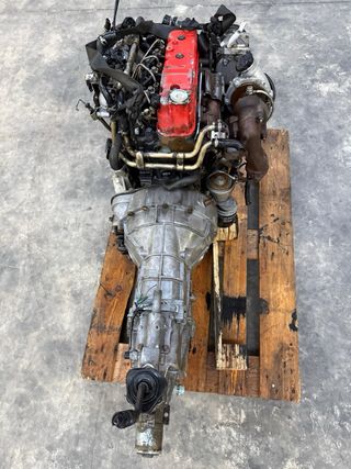 Motor Isuzu 4JB1 2.8 TD con caja de cambios