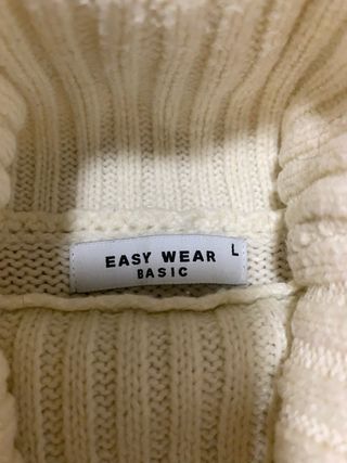 Jersey Easy Wear crema cuello alto