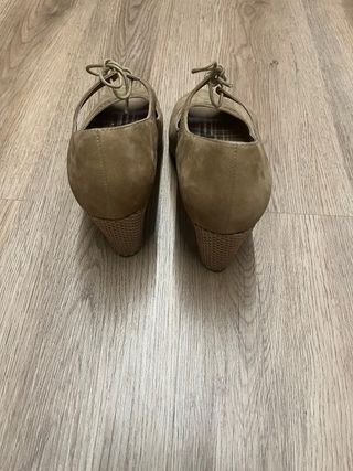 Zapatos Camper Beige Peep Toe