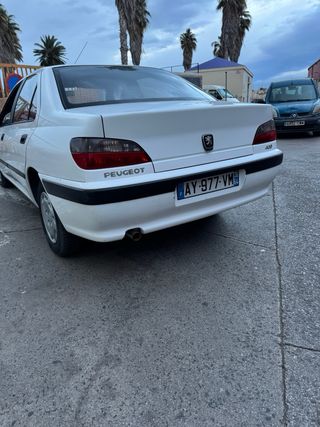 Peugeot 406 1996