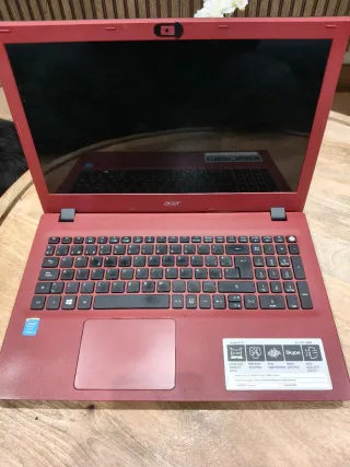 Portatile Acer Aspire E15 Rosso