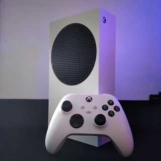 Xbox Series S 512 GB + pack completo + juegos AAA