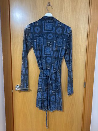 Vestido estampado Stradivarius