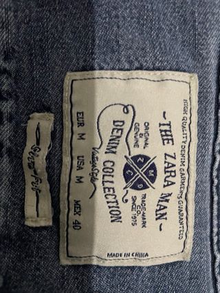 Conjunto Camisa Vaquera Azul y Pantalón Negro