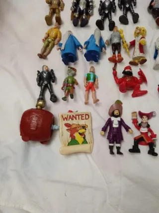 Muñecos Peter Pan y amigos