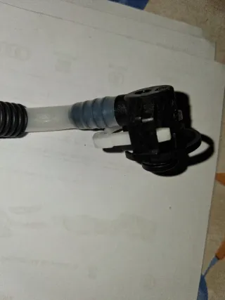 Tubería combustible Mercedes