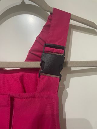 Peto nieve niña rosa