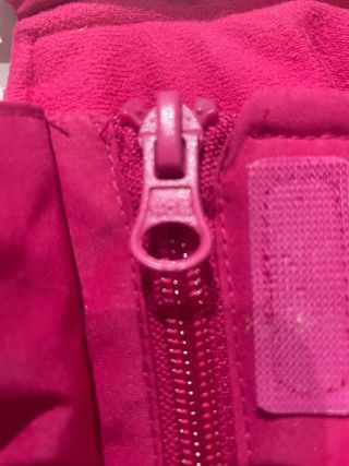 Peto nieve niña rosa