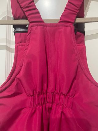 Peto nieve niña rosa