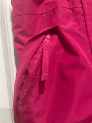 Peto nieve niña rosa