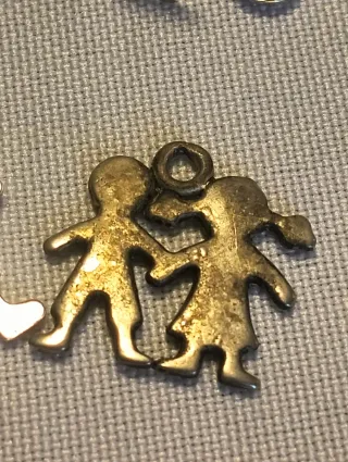 Lote siluetas niños plata