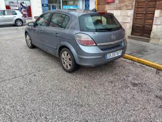Opel Astra 2007