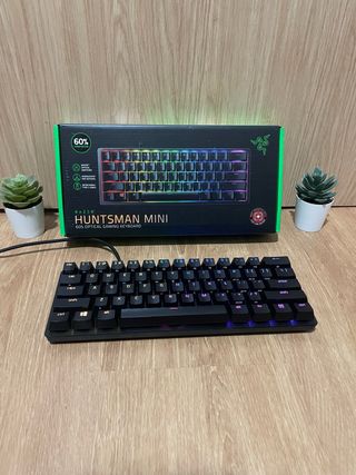 *COMO NUEVO* Razer Huntsman Mini