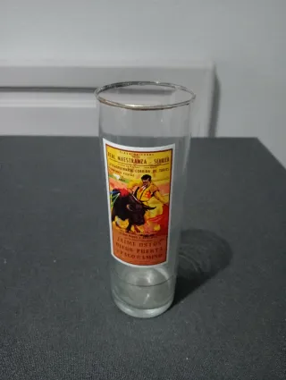 Set 4 Vasos Toros