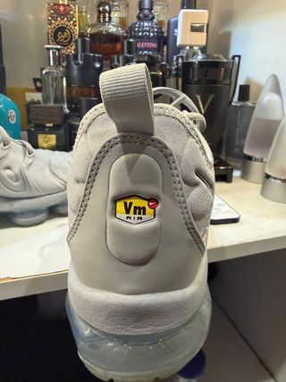 Nike Air VaporMax Plus Gris Plata