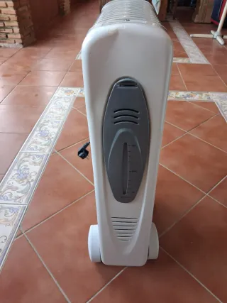 Radiador Aceite Bajo Consumo con Humidificador