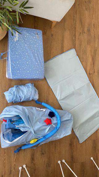 Cuna de viaje plegable