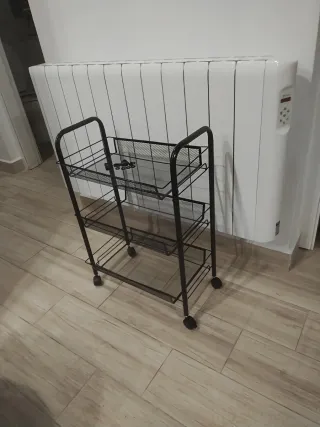 Nuevo carro auxiliar 3 baldas con ruedas