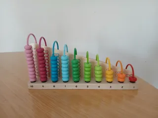 Ábaco infantil arcoíris