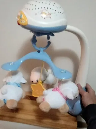 Móvil Proyector Estrellas Bebé