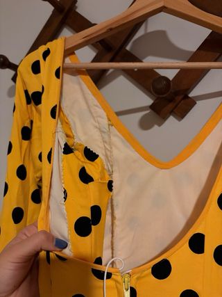 Traje Flamenca Amarillo Lunares Negros