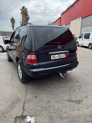 Mercedes-Benz Clase M 2004